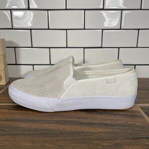Keds Double Decker Suede II Womens Size 6.5 Shoes Cream Casual Slip On Sneakers